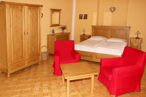 Hostal Z�mek Libou?