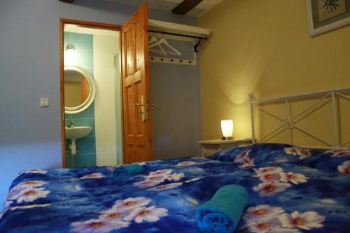 Hostal Z�mek Libou?
