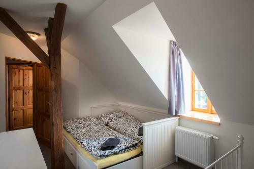Hostal Z�mek Libou?