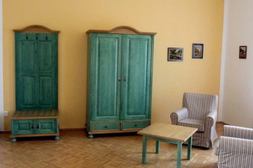 Hostal Z�mek Libou?