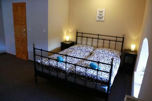 Hostal Z�mek Libou?
