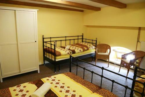 Hostal Z�mek Libou?