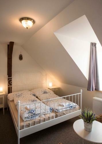 Hostal Z�mek Libou?