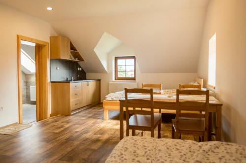 Hostal Sl�nsk�ch Statek