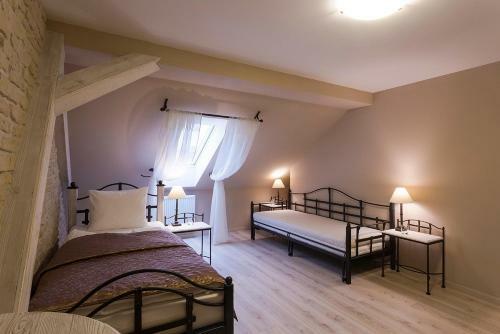 Hostal Penzion Na Palub?