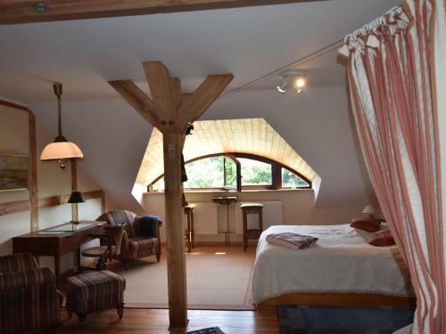 Rustic-style Apartment In Buschenhagen With Garden