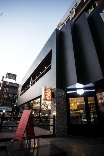 Gallery Tourist Hotel