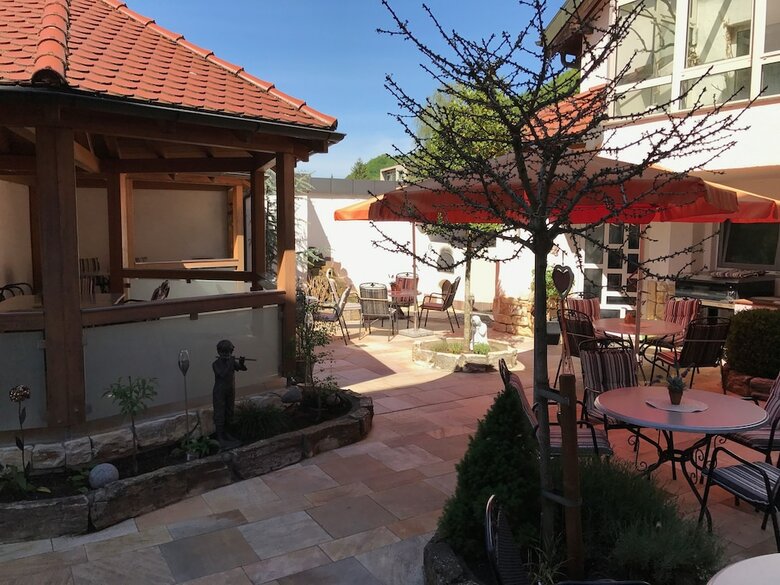 Hostal Gasthof Zum See