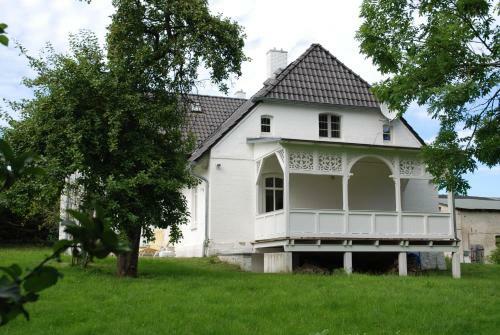 Gutshaus Glowitz