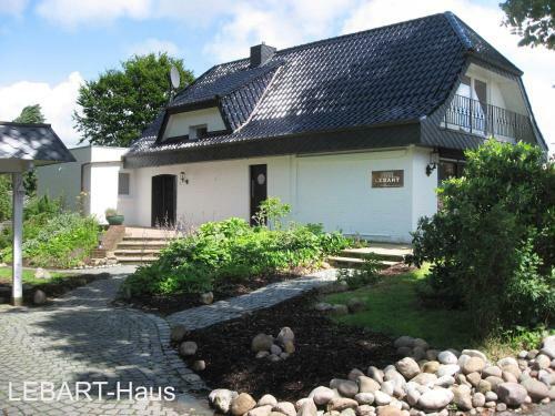Apartamento Bued _ Haus Lebart