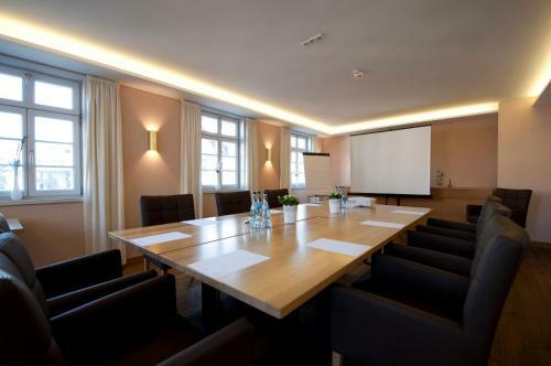 Einhorn Hotel Restaurant Weinbar