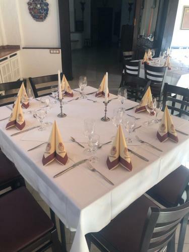 Hotel & Gastropark Loem�hle-restaurant-biergarten