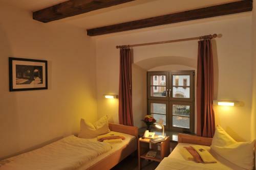 Hotel G�steh�user St. Marienthal