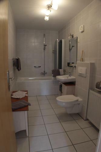 Hostal Zum B�ren - Einfach Anders
