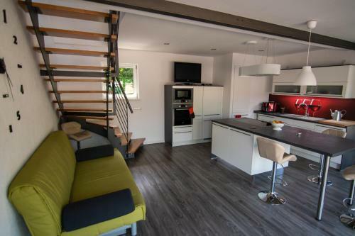 Ferienhaus G�rmer Mit Wasserbett