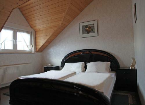 A-mkinghotel