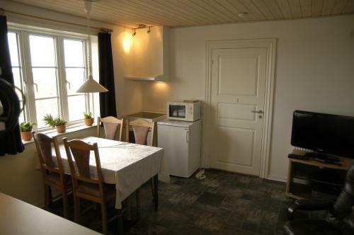 Hostal Henne Strand Ferie Accommodation