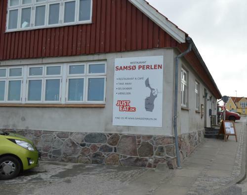 Bed & Breakfast Sams� Perlen