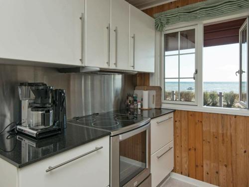 One-bedroom Holiday Home In Bjert 2