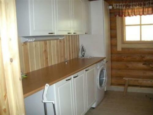 Holiday Home Karhu Cottage