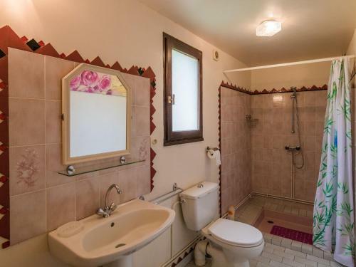 Comfortable Cottage In Champsac Near Forest