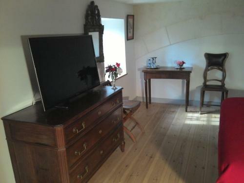 Bed & Breakfast Chateau De Champdolent