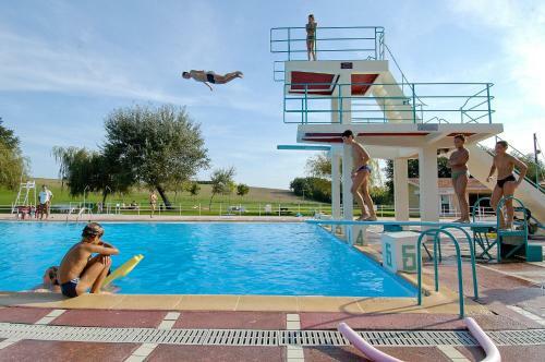 Village Vacances Gardes Le Pontaroux