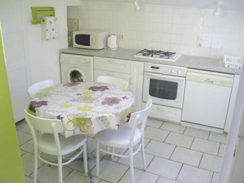 House Le Peu 2