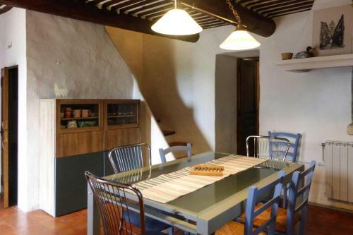 Holiday Home Lagarde-d'apt - Prv01042-f