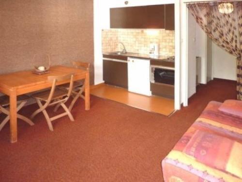 Apartment Orrianes Sources