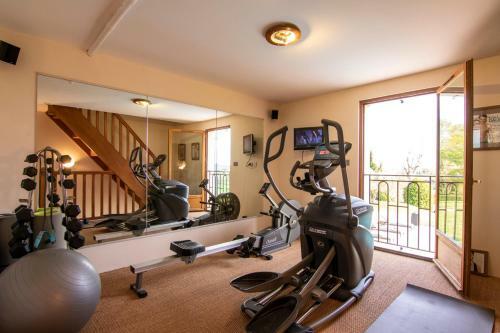 Montels Villa Sleeps 12 Pool Wifi