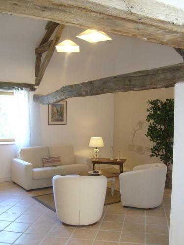 La Grangette, Manoir de Longeveau