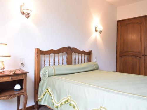 Cozy Holiday Home In Montclus With River Nearby