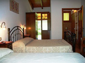 Agroturismo Su Leunaxiu