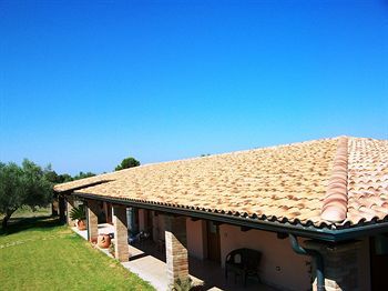 Agroturismo Su Leunaxiu