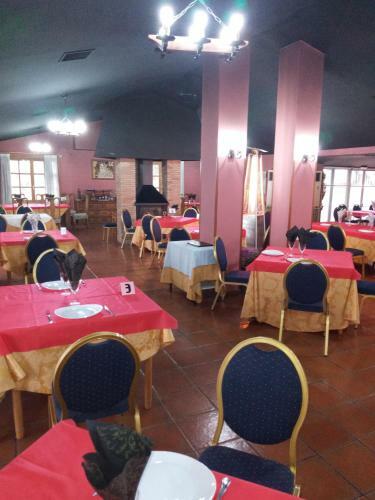 Hotel L'ermita Casa Ripo