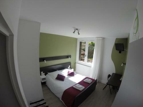 Hotel H�tel Les Rives D'allier