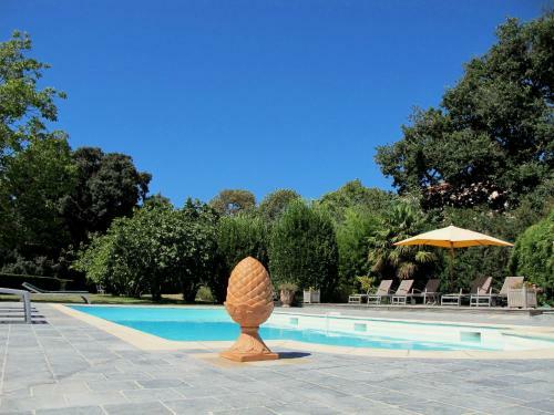 Hostal Domaine Du Pegulier