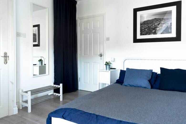 Hostal 9 Kingscourt House