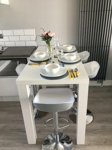 Central University Area-parking- Bhr Apartments