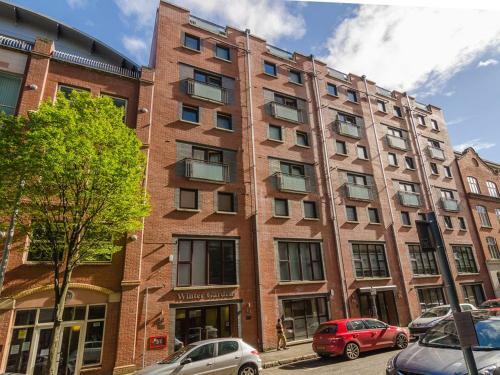 Central Belfast Apartments Winter Gardens II