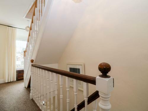 4 Caled Ffrwd, Caernarfon