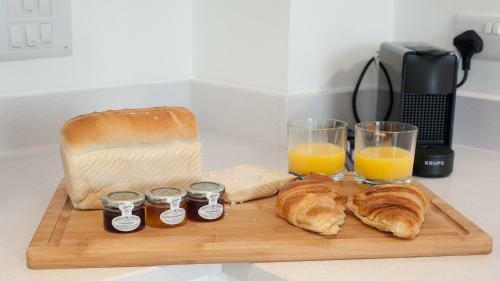 Apartamentos Addenbrookes Accommodation - de Havilland House
