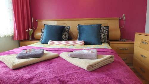 Hostal Welcome Inn Residence & Suites