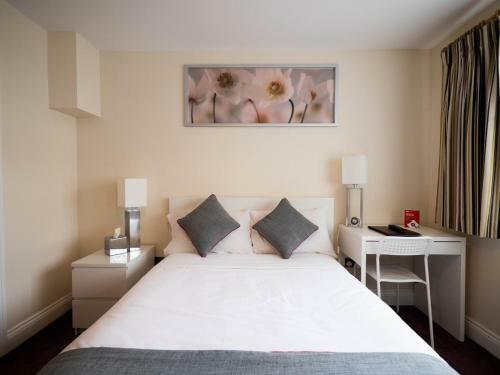 Hostal Oyo The Dakota Baginton