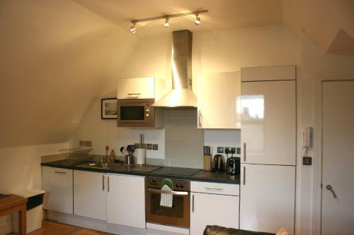 Westciti Chatsworth Road Apartments
