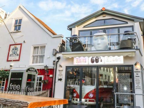 Dandelion Cottage, Cowes