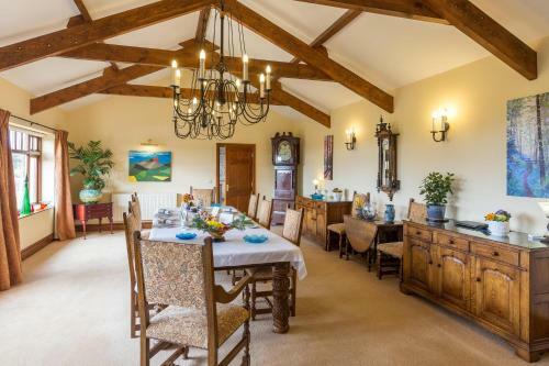 Ael Y Bryn Luxury B&b, North Pembrokeshire