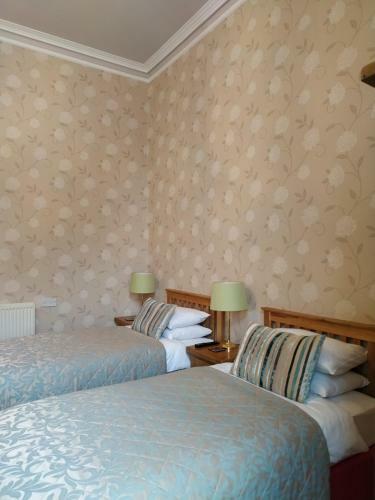 Hostal The Lodge Guest House