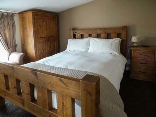 The White House, Driffield